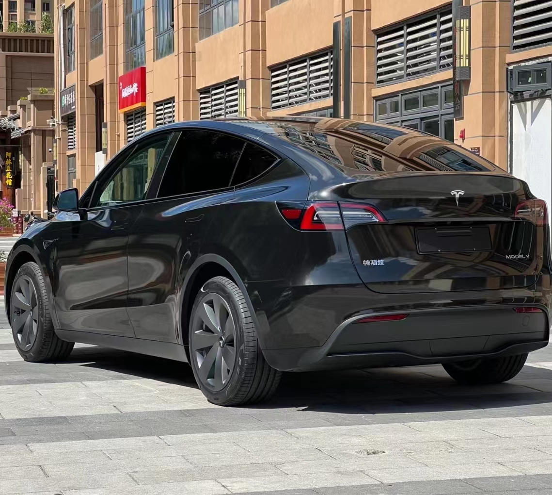  Ravoony Plus Glossy Metal Paint Black Car Wrap