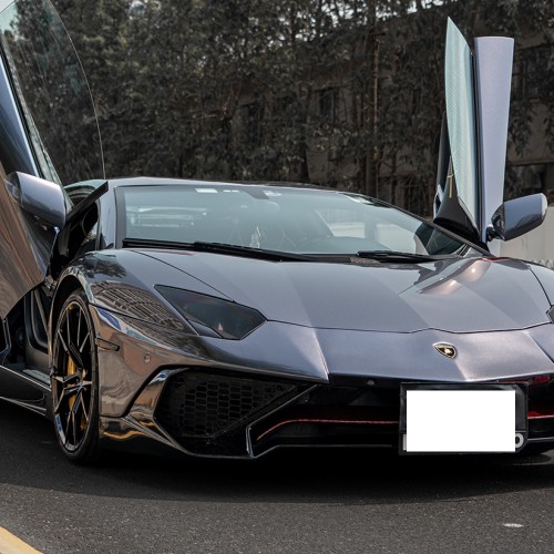 Ravoony Plus NIO Gloss Airspace Blue Vinyl Car Wrap