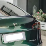 Ravoony Plus BMW Gloss Aurora Diamant Green Vinyl Car Wrap