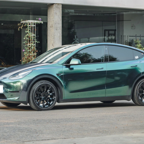 Ravoony Plus BMW Gloss Aurora Diamant Green Vinyl Car Wrap