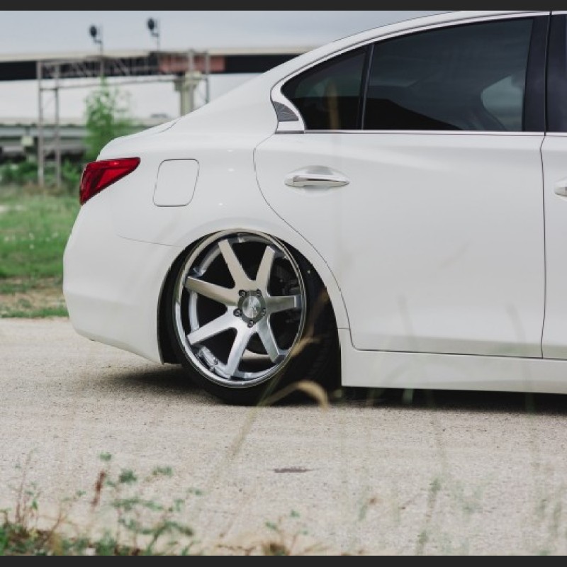 Ravoony Plus Gloss White Car Wrap Q50 Wrap