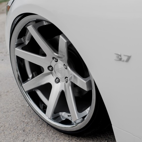 Ravoony Plus PET Gloss White Car Wrap Q50 Wrap