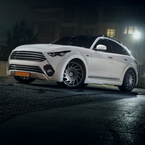 Ravoony Plus Satin Ceramic White to Gold Car Wrap Q60 Wrap