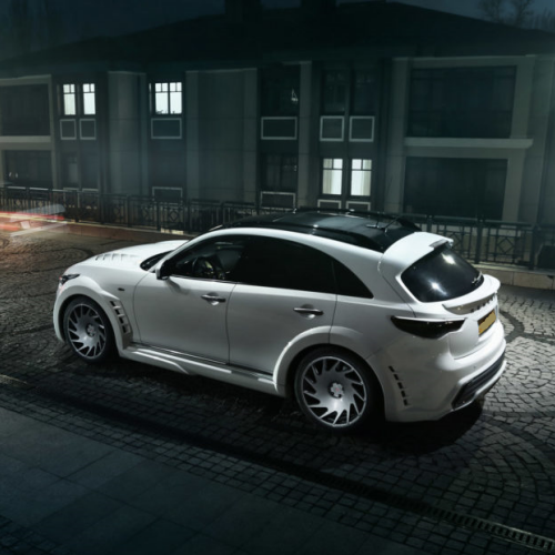 Ravoony Plus Satin Ceramic White to Gold Car Wrap Q60 Wrap