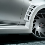 Ravoony Plus Bentley Gloss Ghost White Vinyl Car Wrap QX70 Wrap