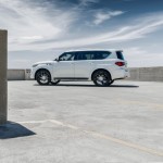 Ravoony Plus Gloss White Car Wrap QX80 Wrap