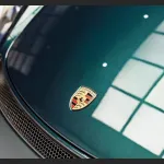   Ravoony Plus Glossy Royal Green Vinyl Car Wrap