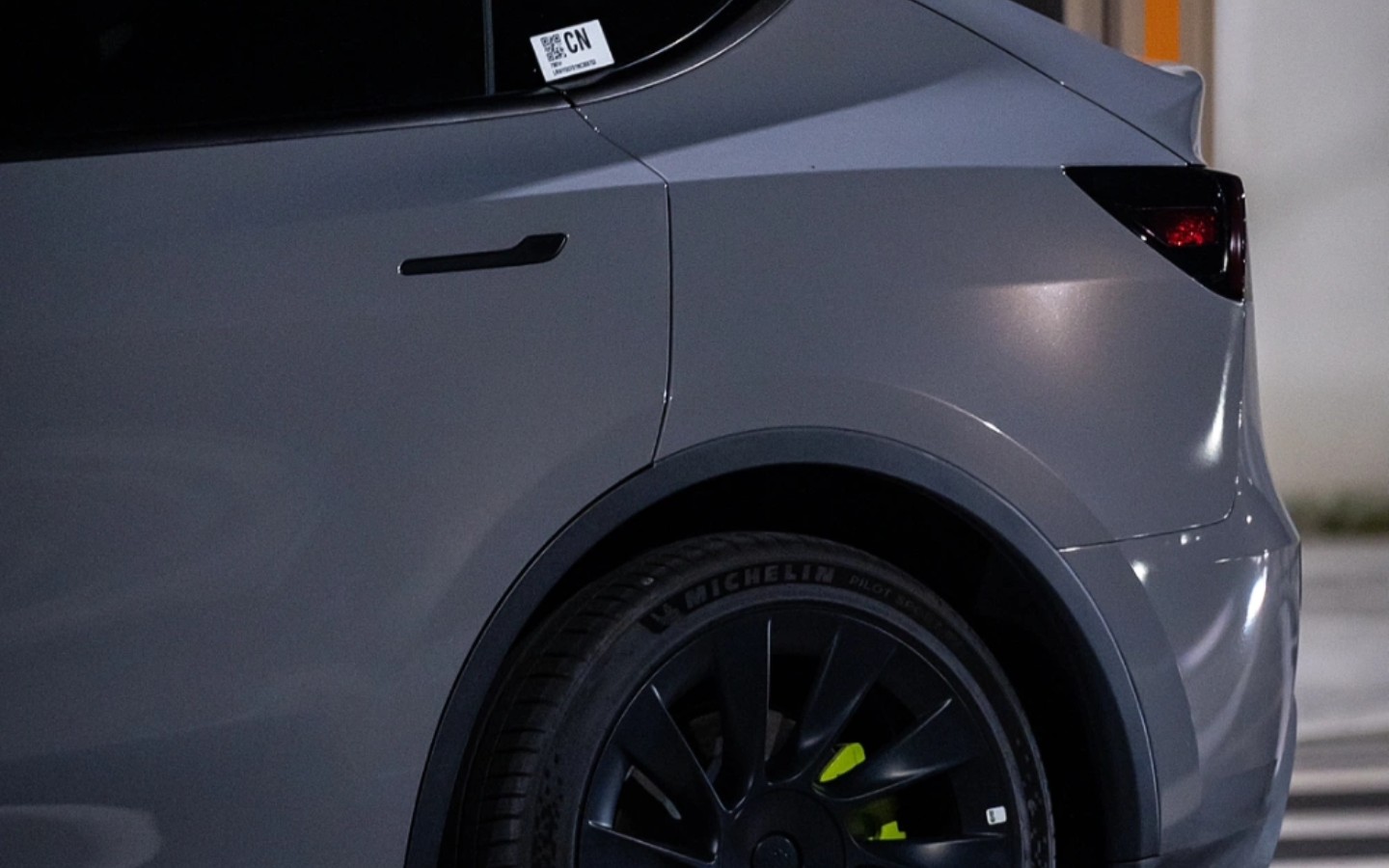 Ravoony Plus BMW Gloss Bernina Grey Car Vinyl Wrap