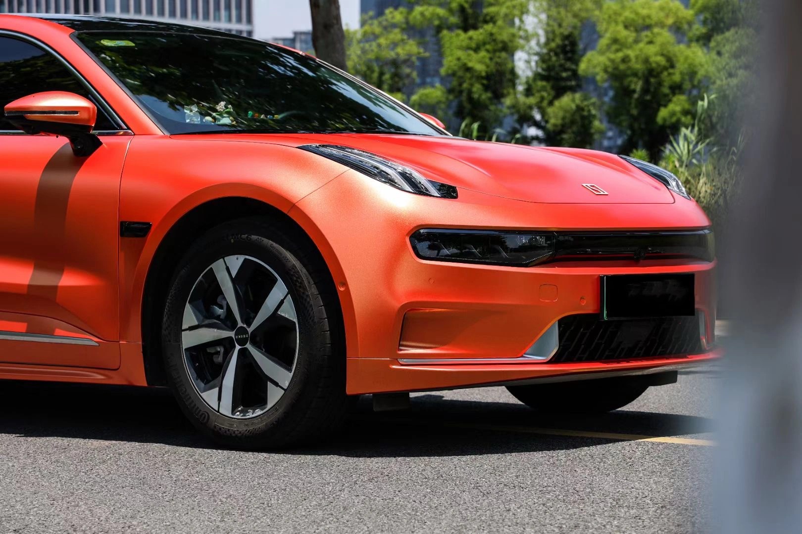 Ravoony Plus Matte Diamond Gold Orange Car Wrap