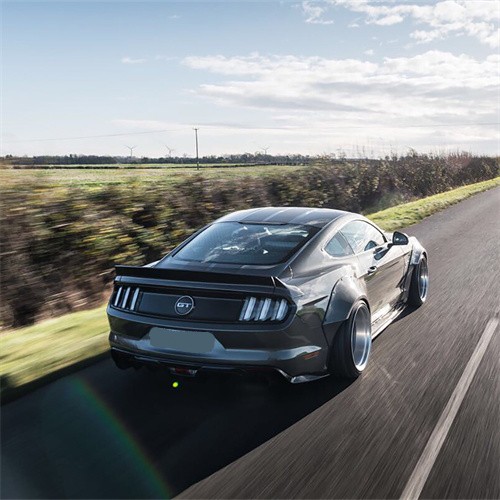 Ravoony Plus Gloss Gunmetal Grey Vinyl Wrap Mustang Vinyl Wrap