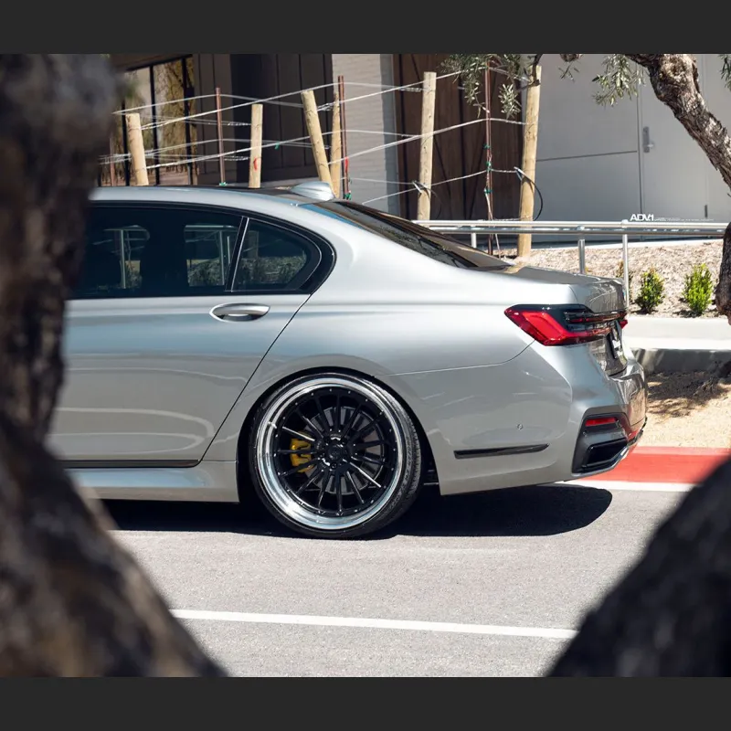 Ravoony Plus Matte Metallic Silver Glitter Car Wrap BMW G11 Wrap