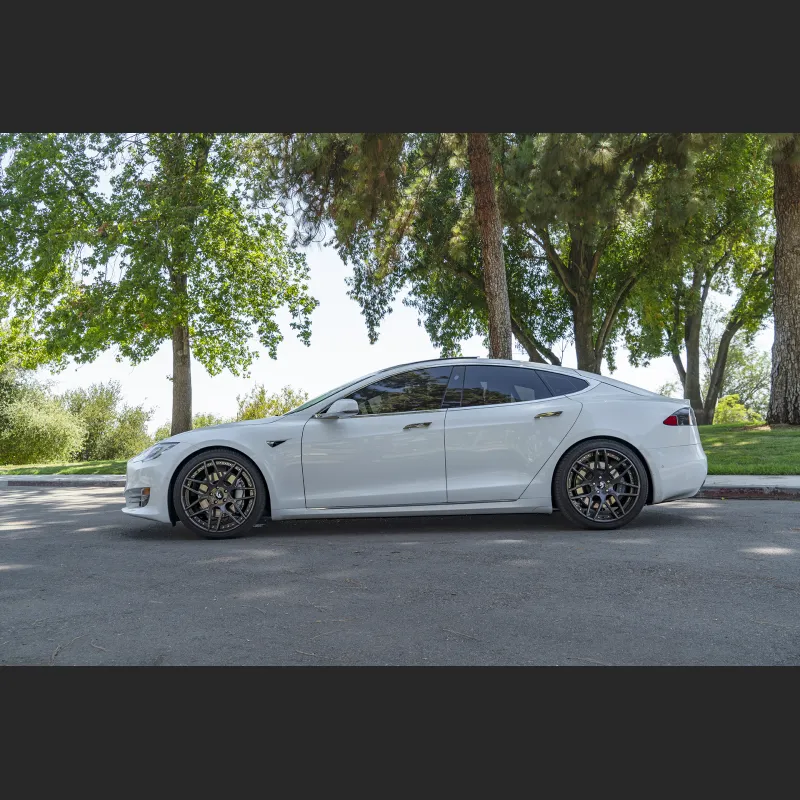  Ravoony Plus Gloss Crystal White Car Vinyl Wrap Tesla Model S Wrap