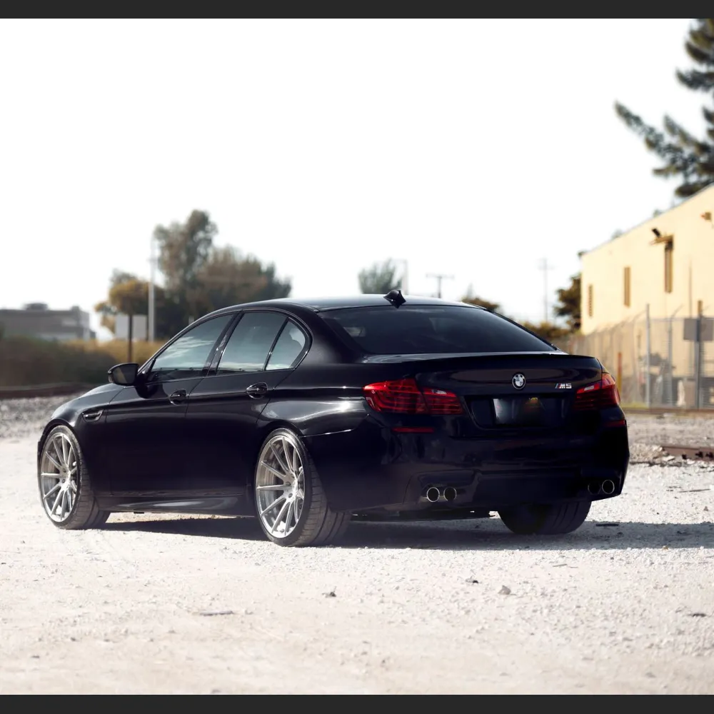 Ravoony Plus Glossy Crystal Black Car Vinyl Wrap BMW M5 F10 wrap