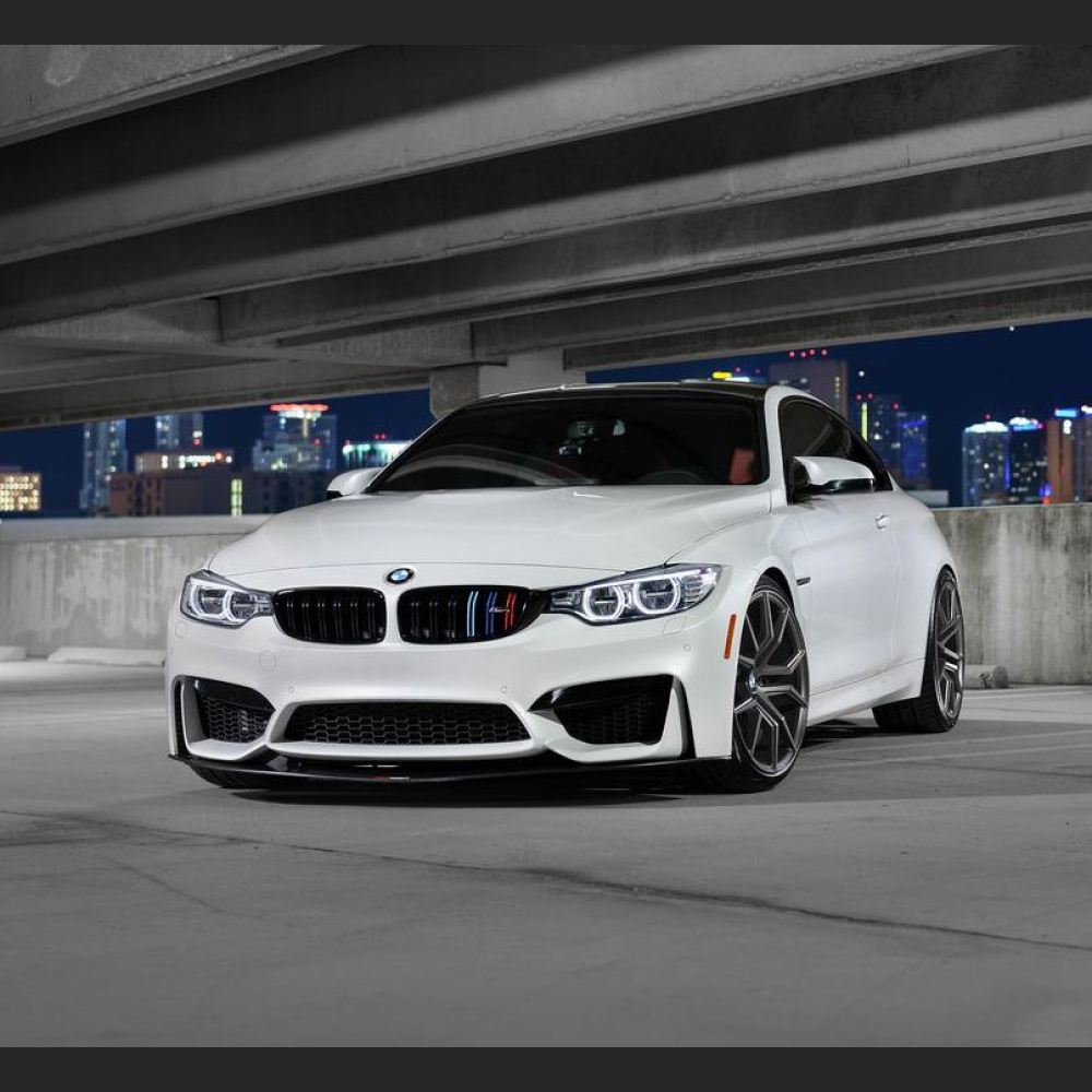 Ravoony Plus Satin White Car Wrap BMW M4 Wrap
