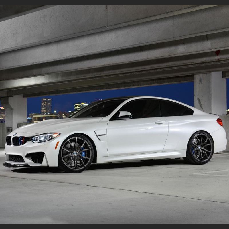Ravoony Plus Satin White Car Wrap BMW M4 Wrap