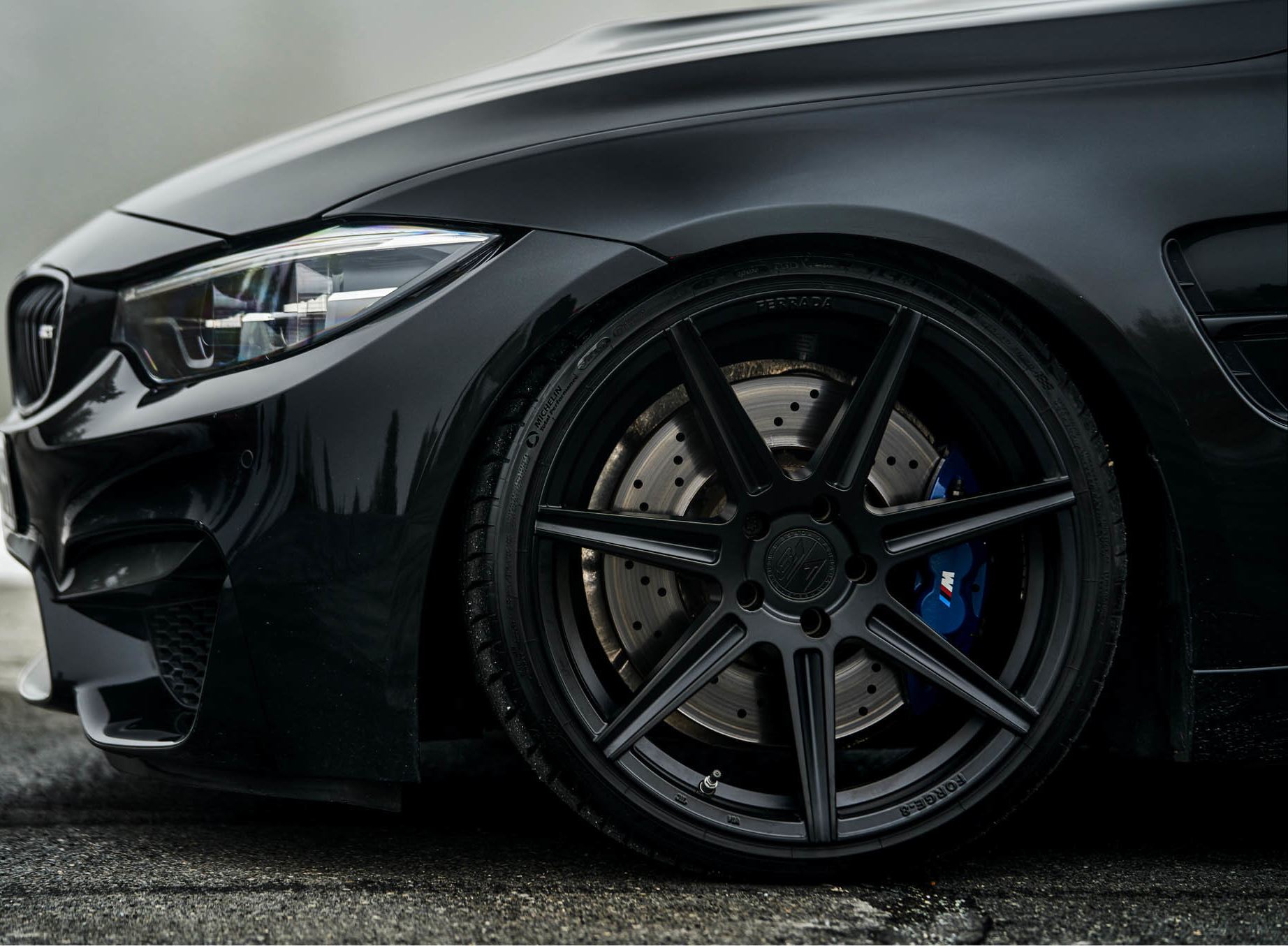 Ravoony Plus Gloss Black Car Wrap BMW M3 Wrap