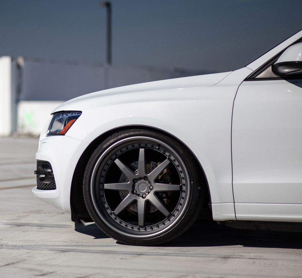 Audi Q5 Wrap, Best Ravoony Gloss Crystal White Car Vinyl Wrap Audi Q5