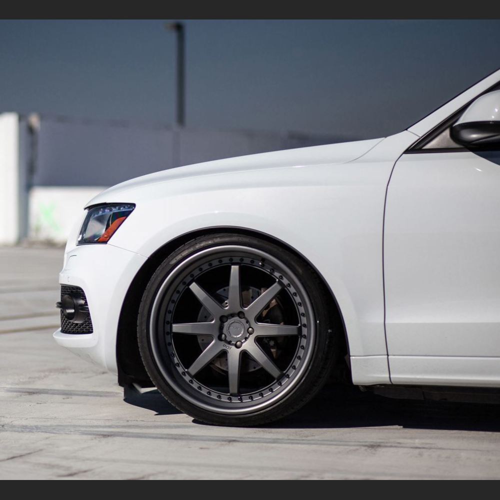 Ravoony Plus Gloss Crystal White Car Vinyl Wrap Audi Q5 Wrap