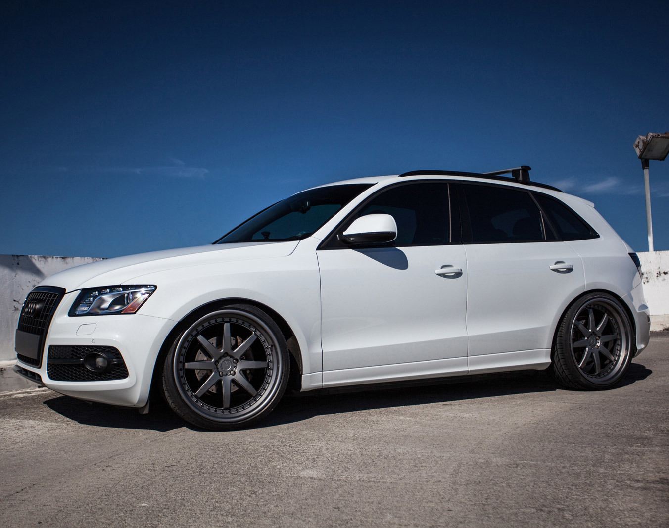 Audi Q5 Wrap, Best Ravoony Gloss Crystal White Car Vinyl Wrap Audi Q5