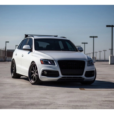 Ravoony Plus Gloss Crystal White Car Vinyl Wrap Audi Q5 Wrap 02