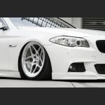 Ravoony Plus Gloss Crystal White Car Vinyl Wrap BMW 5 Series Wrap