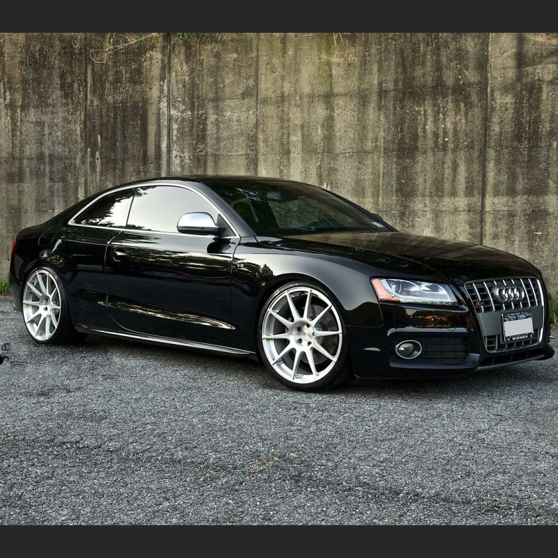 Ravoony Plus Gloss Black Car Wrap Audi S5 Wrap