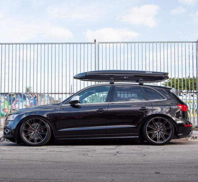 Ravoony Plus Gloss Black Car Wrap Audi SQ5 Wrap