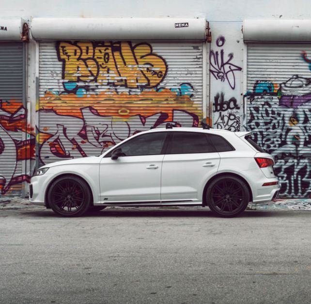 Ravoony Plus Gloss Crystal White Car Vinyl Wrap Audi SQ5 Wrap