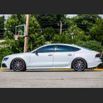 Ravoony Plus Gloss White Car Wrap Audi RS7 Wrap