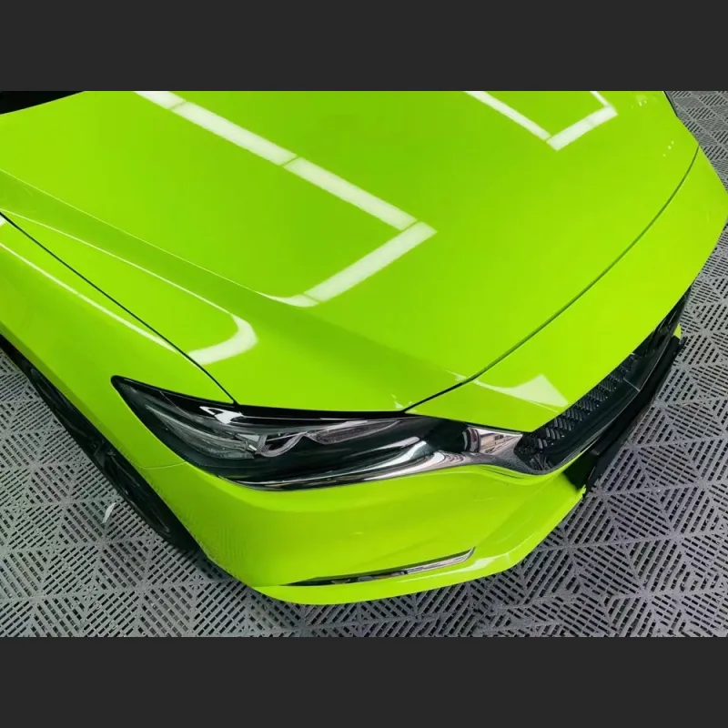 Ravoony Gloss Apple Green Car Wrap