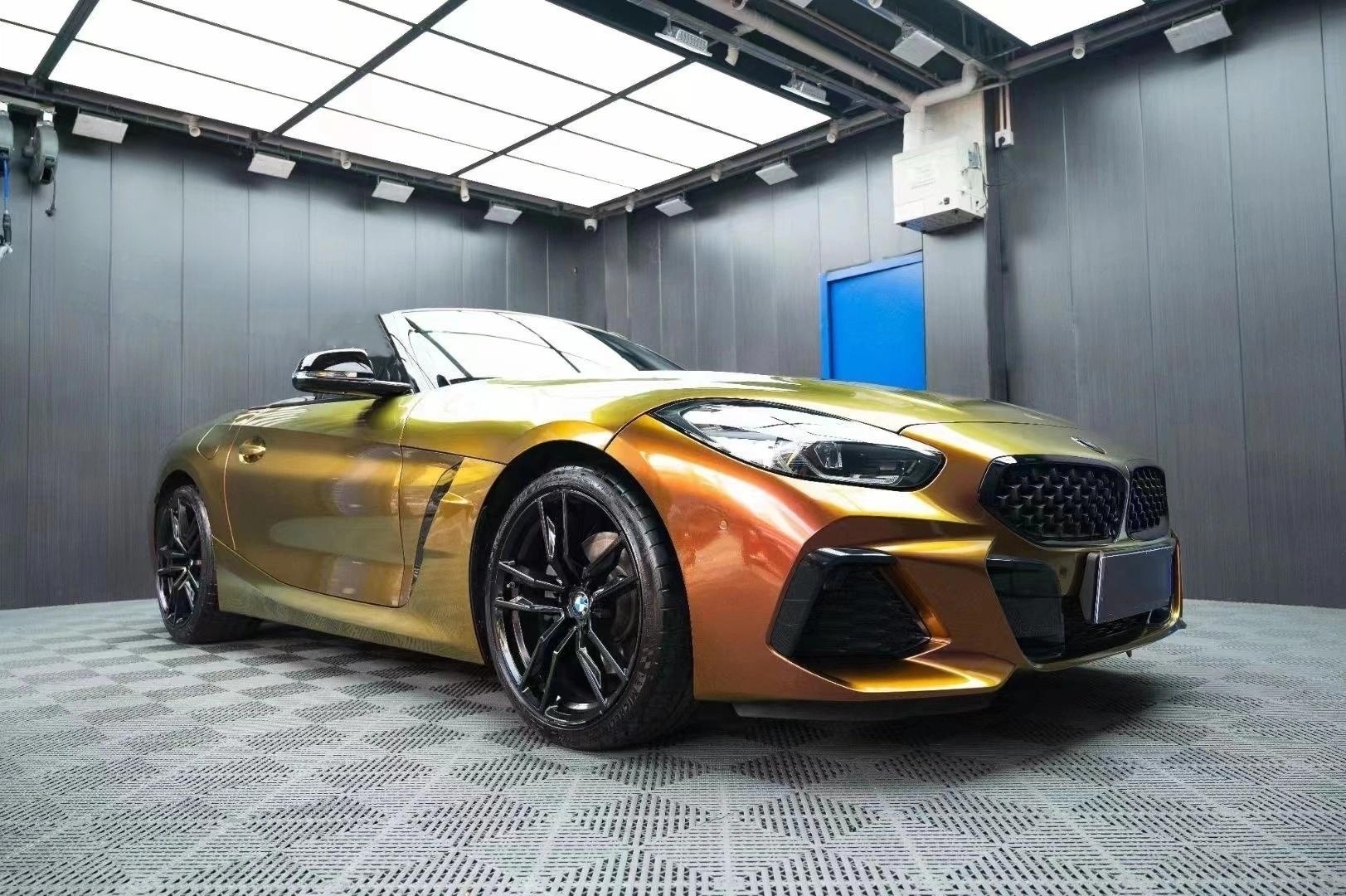 Ravoony Plus Glossy Madeira Red Wrap