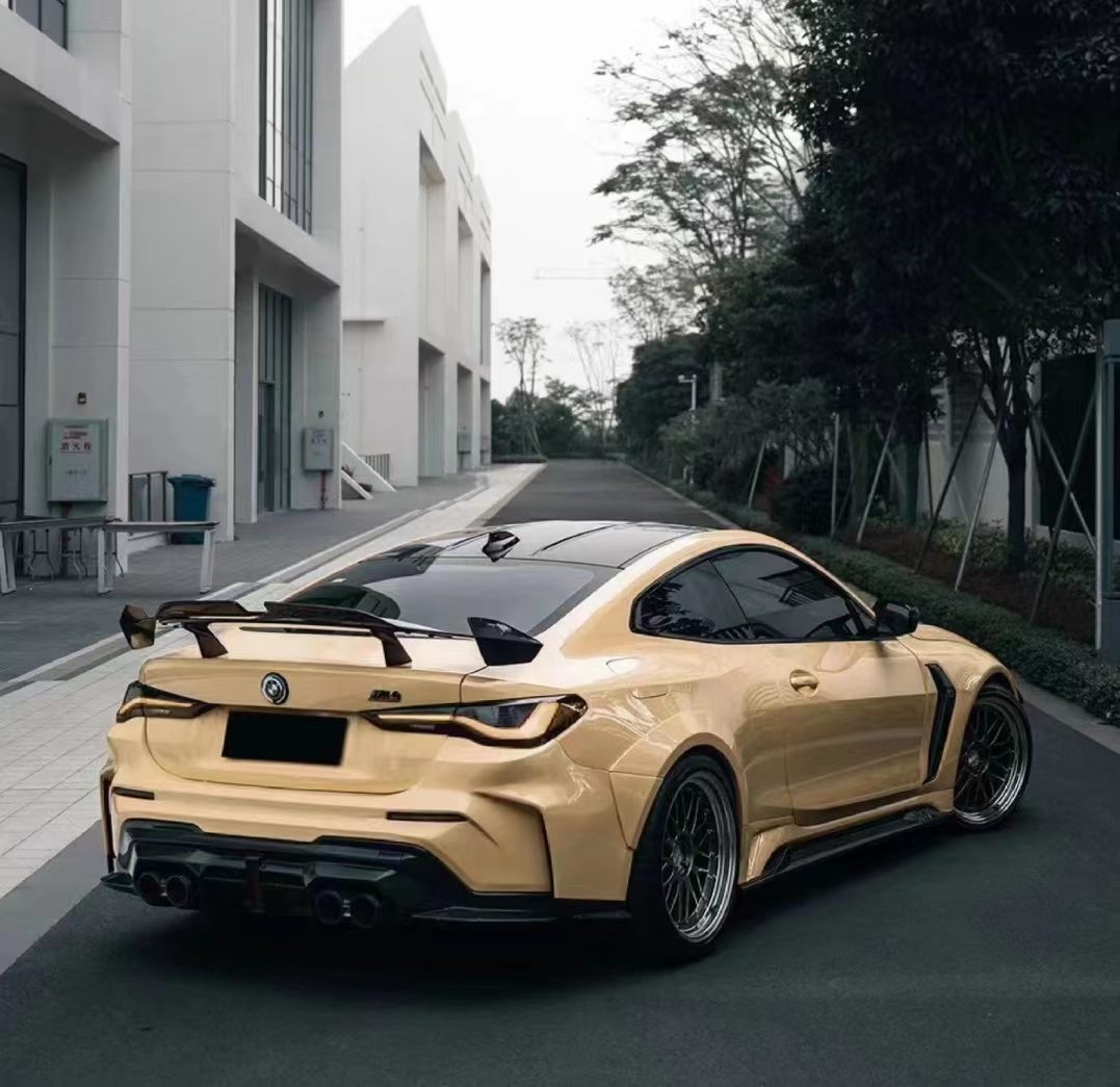 Ravoony Plus PET Gloss Sandstorm Car Wrap BMW M4 Wrap