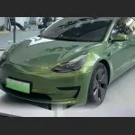  Ravoony Plus Gloss Aston Martin Iridescent Emerald Green Car Wrap Tesla Model Y Wrap