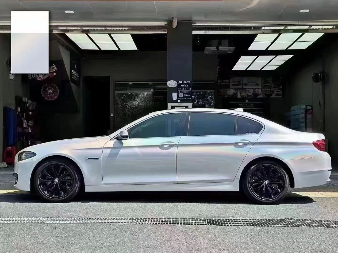 Ravoony Plus Glossy Laser White Car Vinyl Wrap BMW Vinyl Wrap