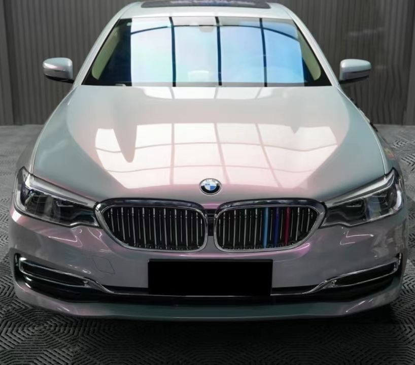 Ravoony Plus Twin Candy Grey Red Color Fliper Car Wrap BMW 5 Series Wrap BMW 530Le