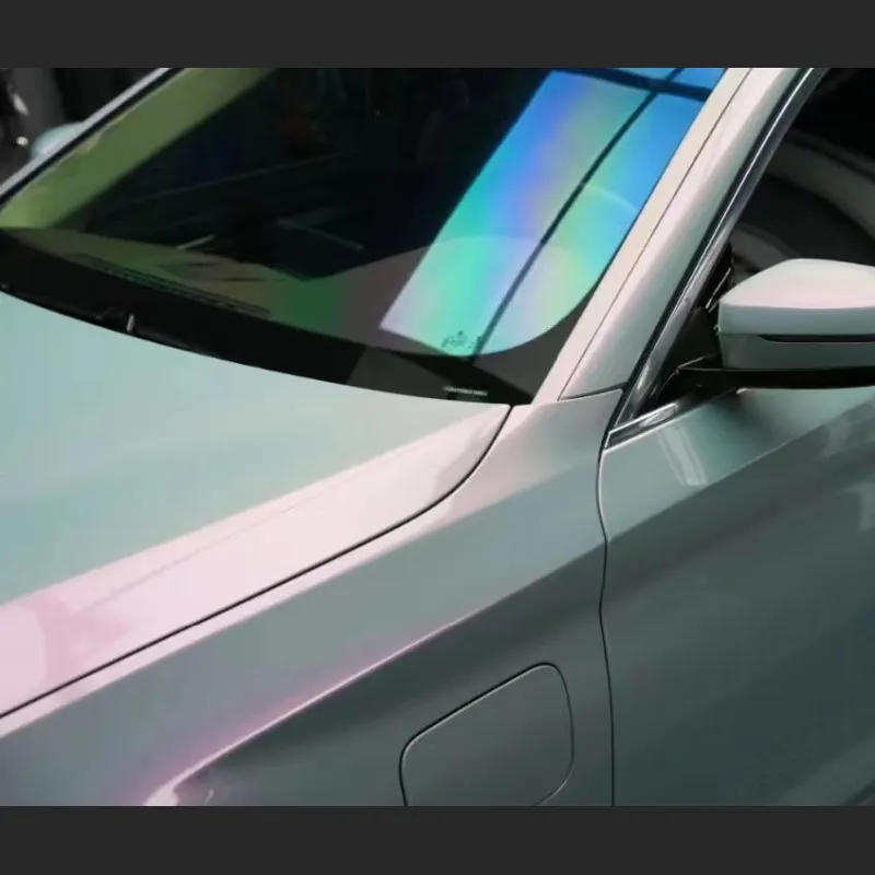 Ravoony Plus Twin Candy Grey Red Color Fliper Car Wrap BMW 5 Series Wrap BMW 530Le
