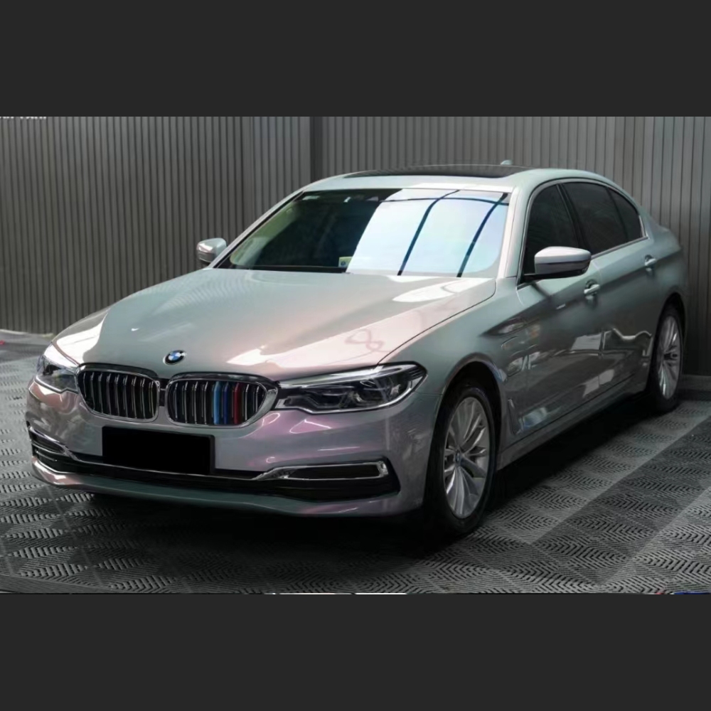 Ravoony Plus Twin Candy Grey Red Color Fliper Car Wrap BMW 5 Series Wrap BMW 530Le