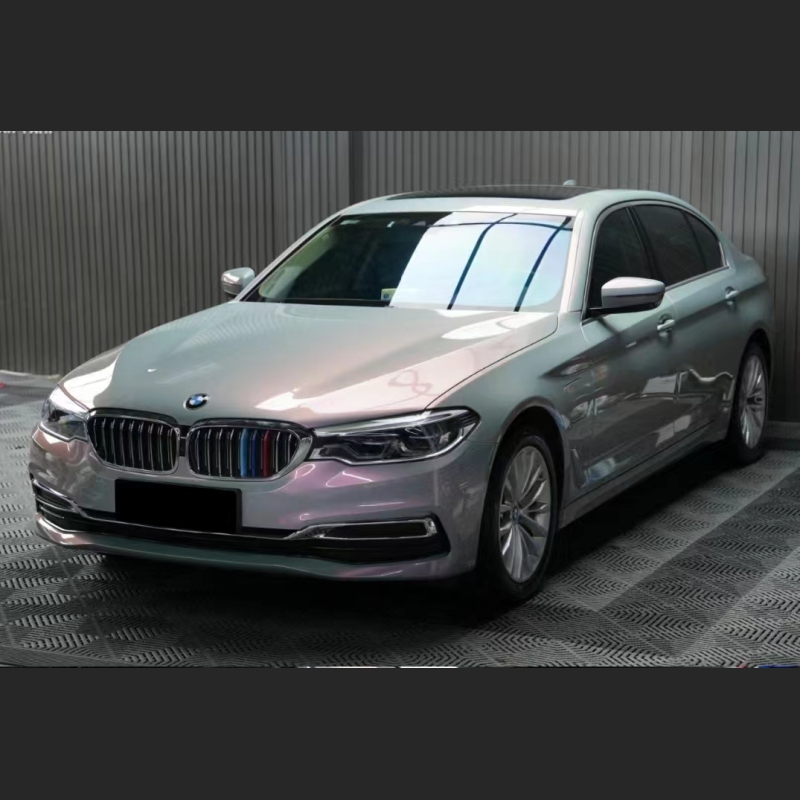 Ravoony Plus Twin Candy Grey Red Color Fliper Car Wrap BMW 5 Series Wrap BMW 530Le
