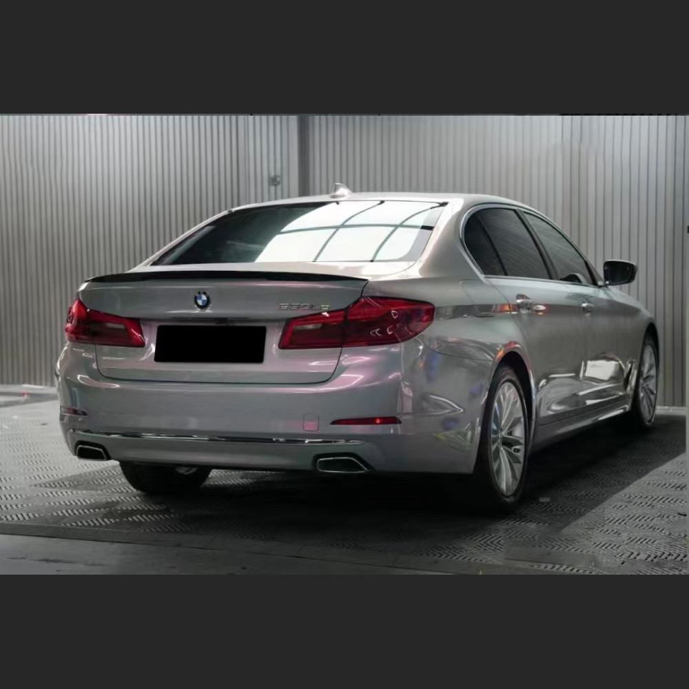 Ravoony Plus Twin Candy Grey Red Color Fliper Car Wrap BMW 5 Series Wrap BMW 530Le