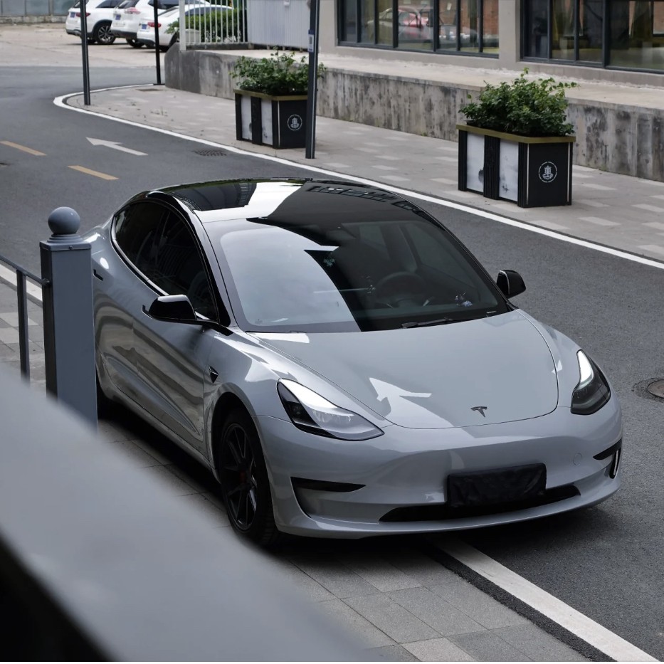 Tesla model y store vinyl wrap cost