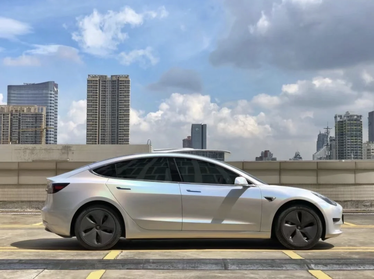 Ravoony Plus Glossy Laser White Car Vinyl Wrap Tesla Model 3 Wrap