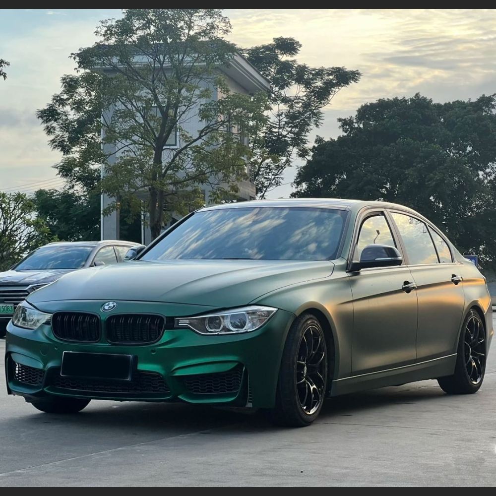 Ravoony Plus Matte Chrome Venom Green Car Wrap BMW 3 Series Wrap