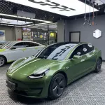 Ravoony Plus Metallic Mamba Green Car Vinyl Wrap Tesla Model 3 Wrap