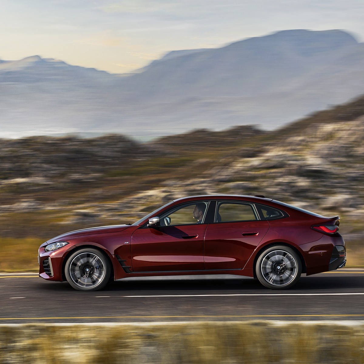 Ravoony Plus Liquid Metallic Dragon Blood Red Vinyl Car Wrap