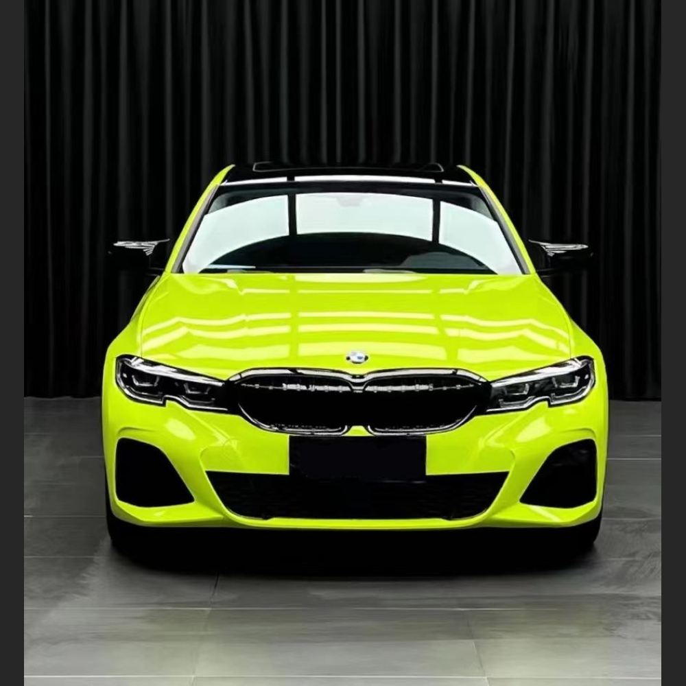 Ravoony Plus Gloss Apple Green Car Wrap BMW 3 Series Wrap