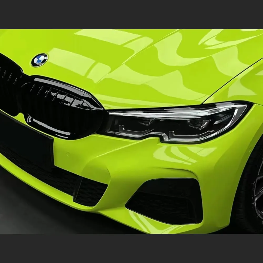 Ravoony Plus Gloss Apple Green Car Wrap BMW 3 Series Wrap