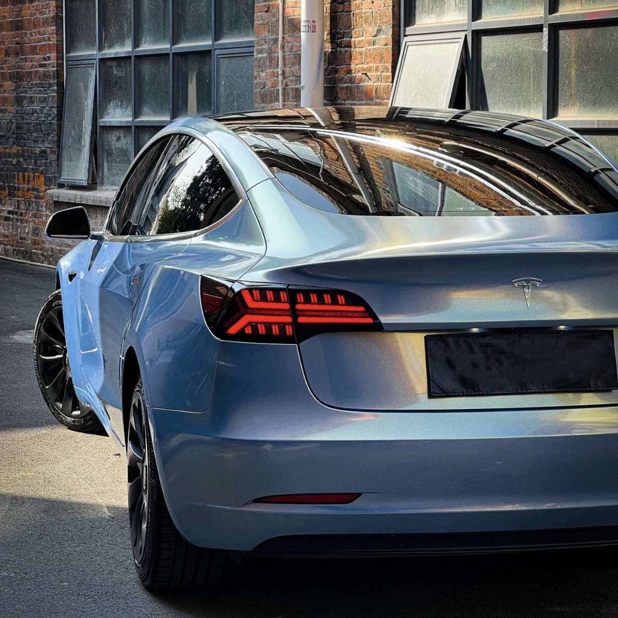 Ravoony Plus Abudhabi Blue Car Vinyl Wrap Tesla Model 3 Wrap