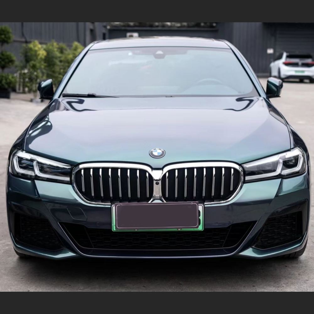 Ravoony Plus BMW Gloss Aurora Diamant Green Vinyl Car Wrap BMW 5 Series Wrap