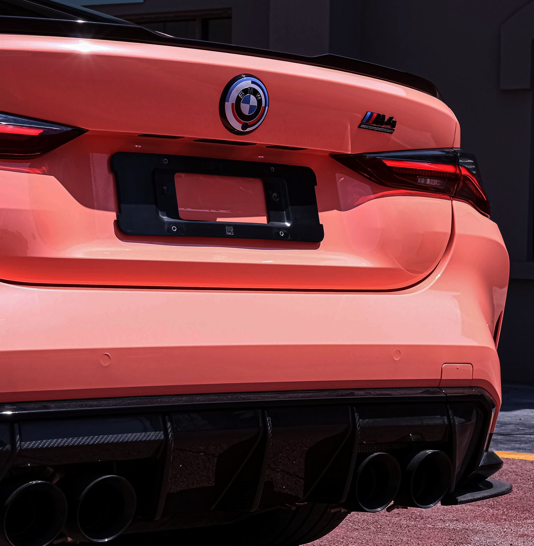 Ravoony Plus Glossy Paggy Pink Car Vinyl Wrap BMW M4 Wrap