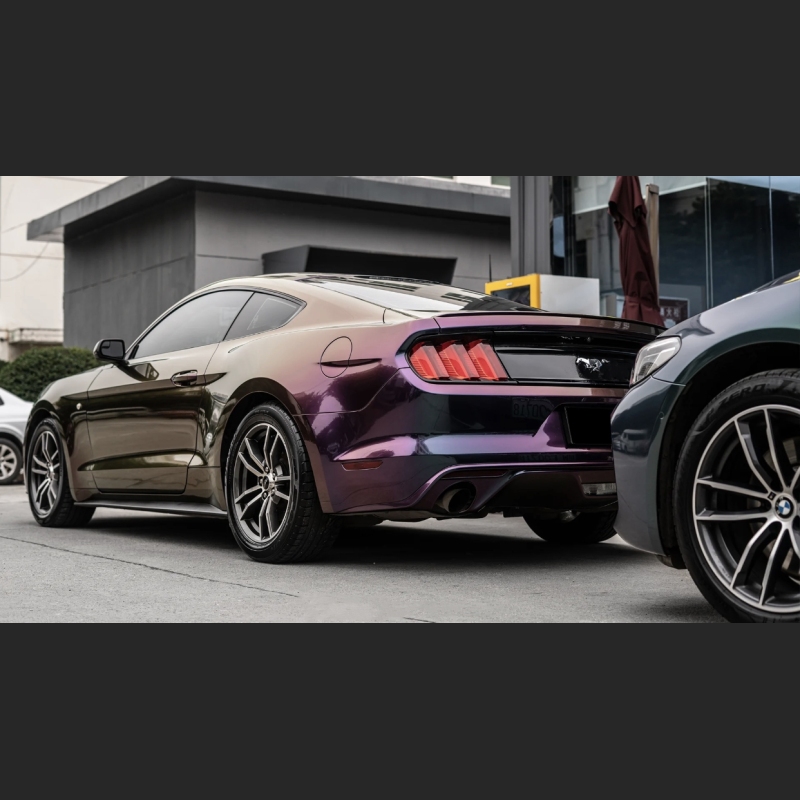 Ravoony Plus Gloss Flowing Phantom Purple Chameleon Wrap Mustang Wrap